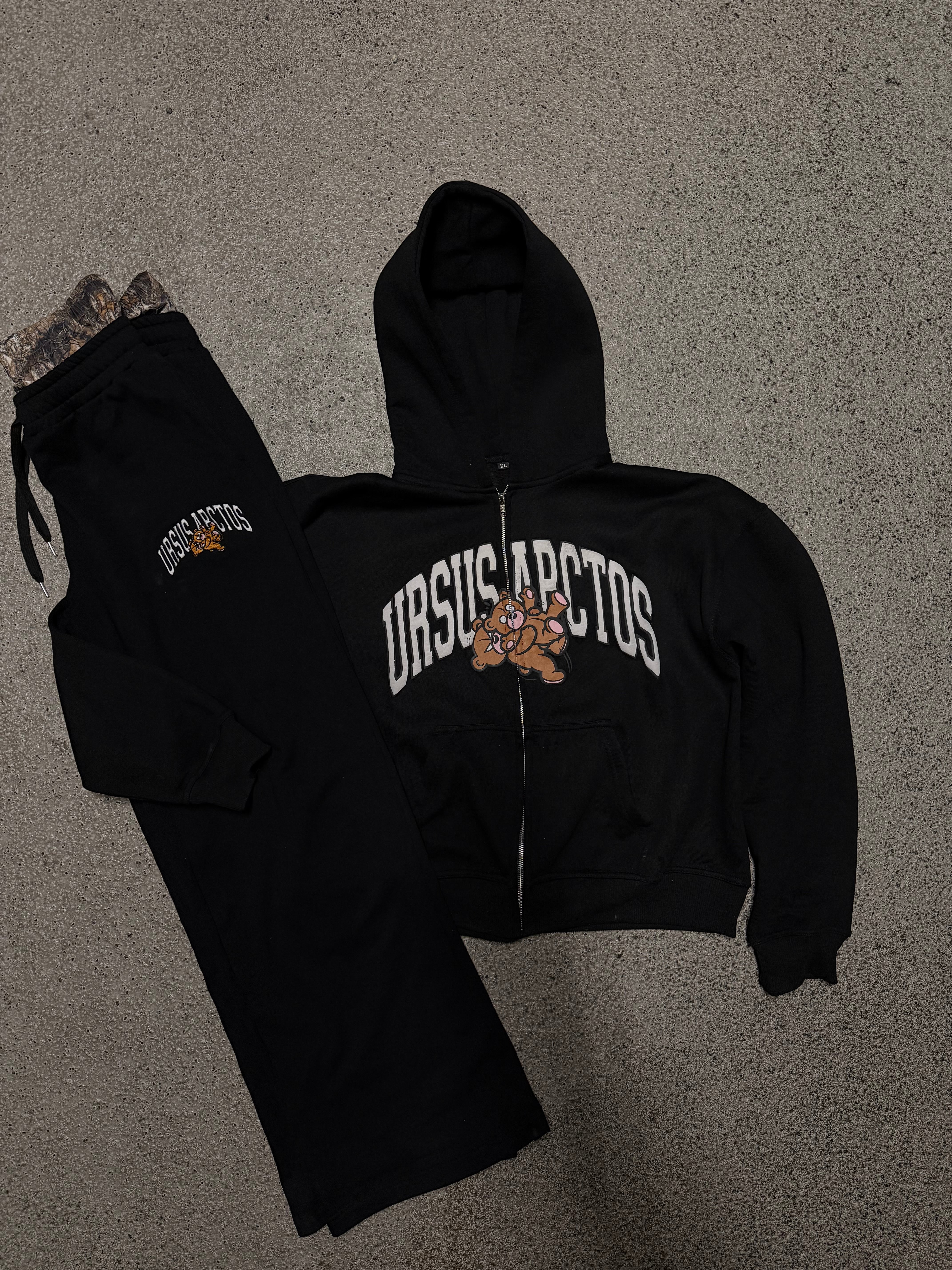 Ursus Arctos Black Hoodie & Jogger Set – Premium Streetwear