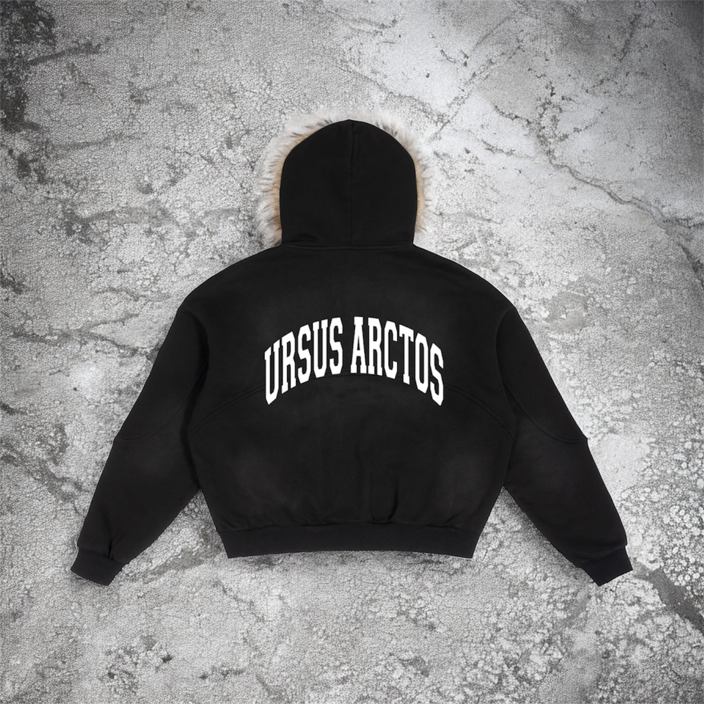 UrsusArctos- Fac, Si Facis “Do it, if you’re going to do it” Premium fur Hoodie